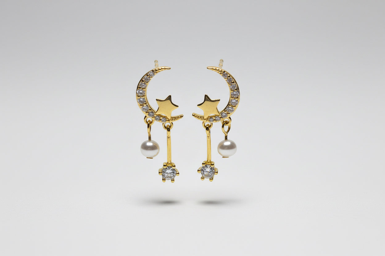 Moon and Star Pearl Earring