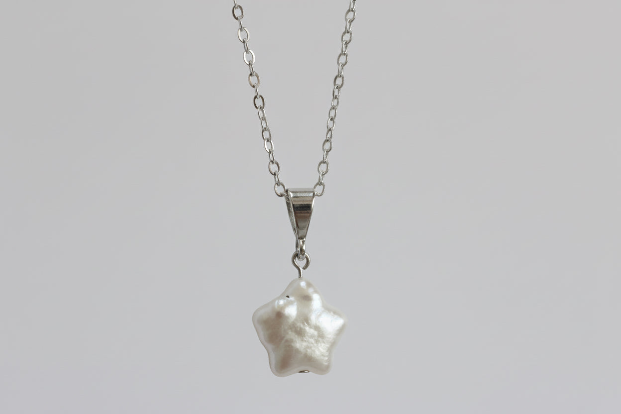 Star Pearl Necklace