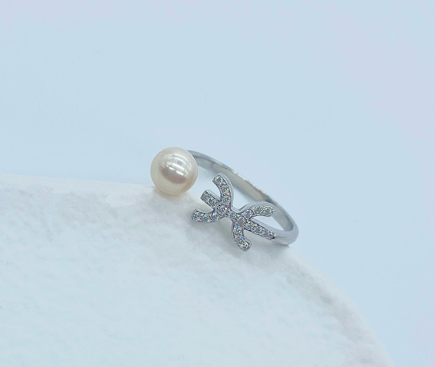 Manimu Star Sign Pearl Ring