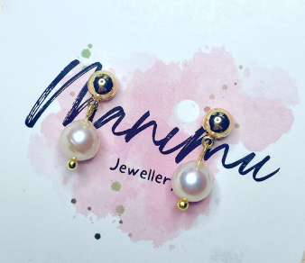 White Classic Pearl Earrings