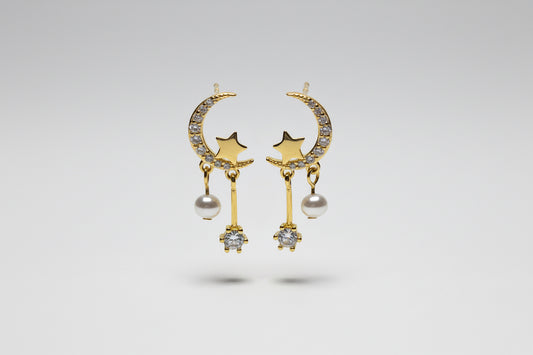 Moon and Star Pearl Earring