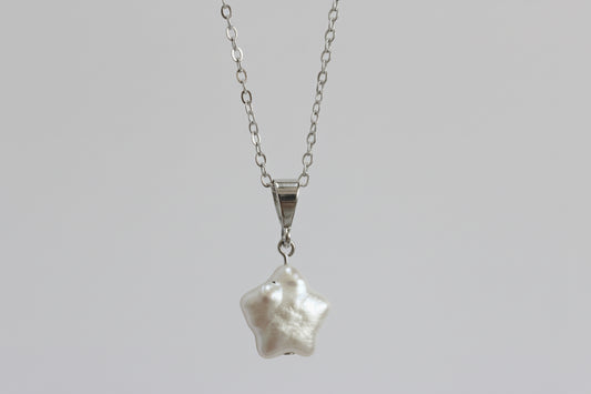Star Pearl Necklace