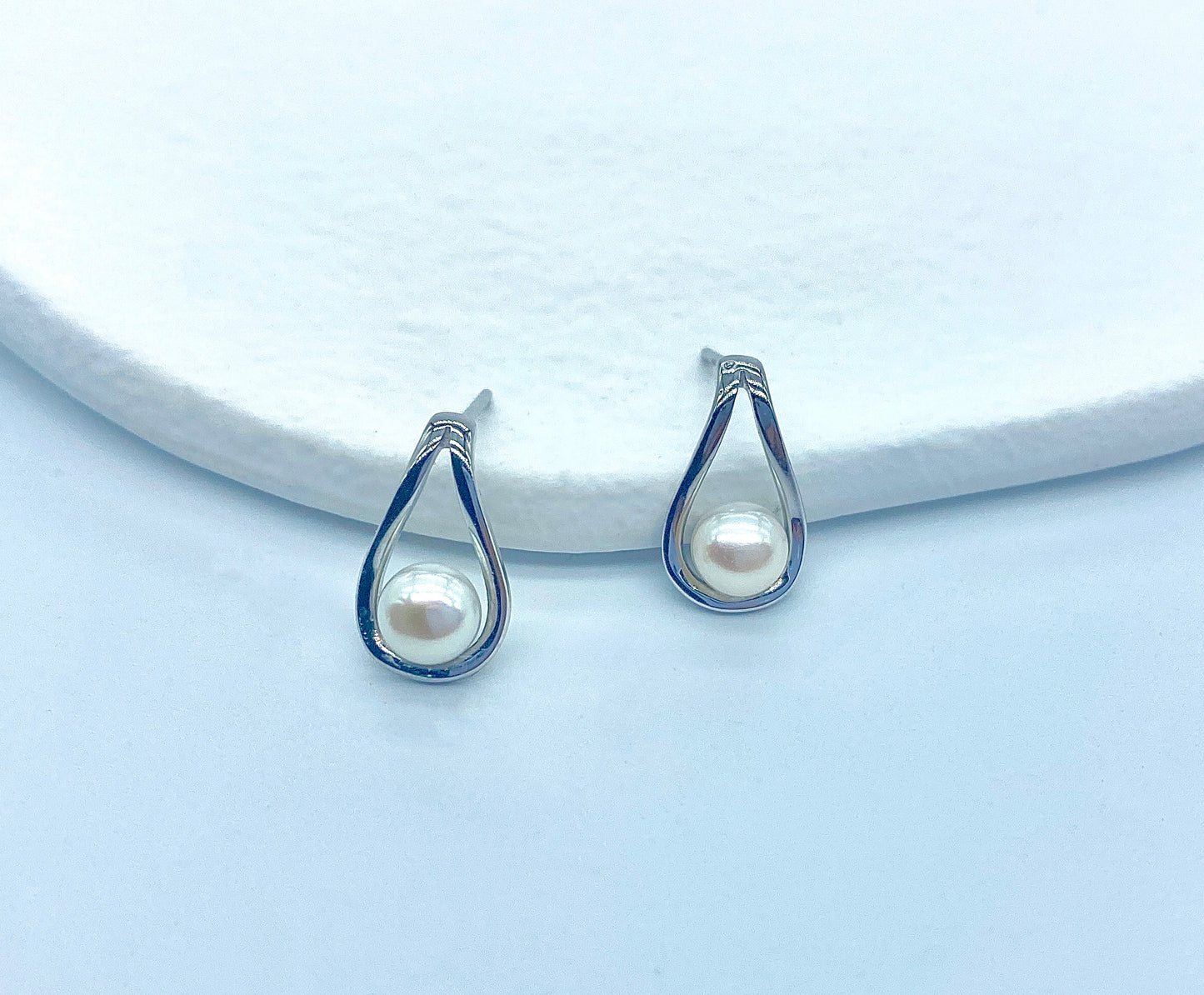 Irregular shape S925 Silver Pearl Earrings - Small