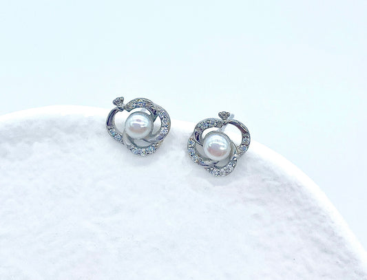Small Stud Pearl Earrings