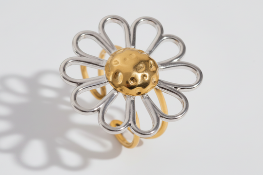 Big Flower Ring