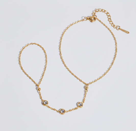 White Gem Handchain