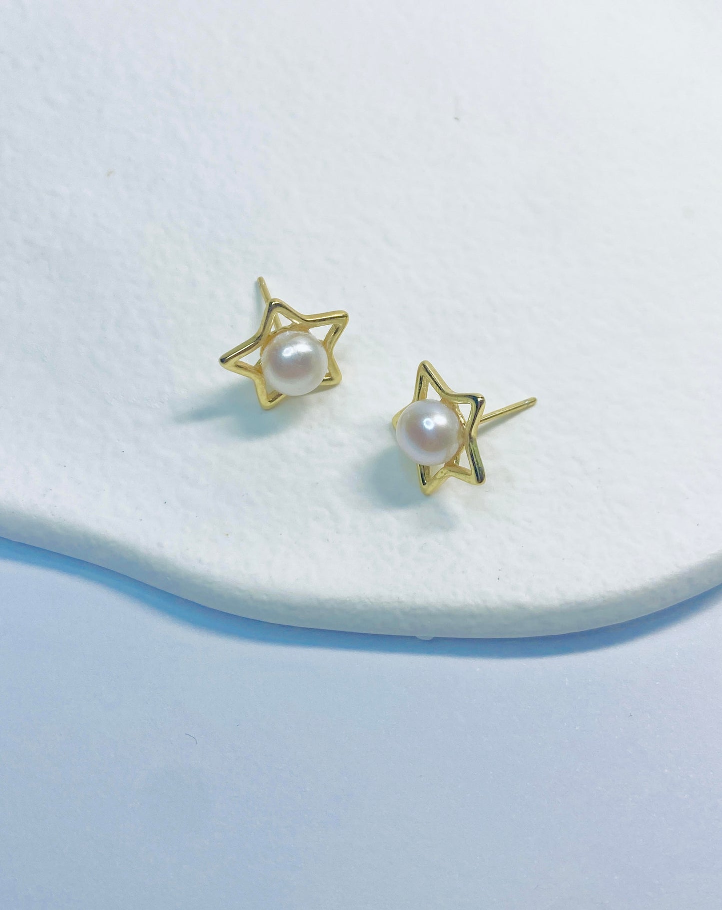 NEW - Star Earrings