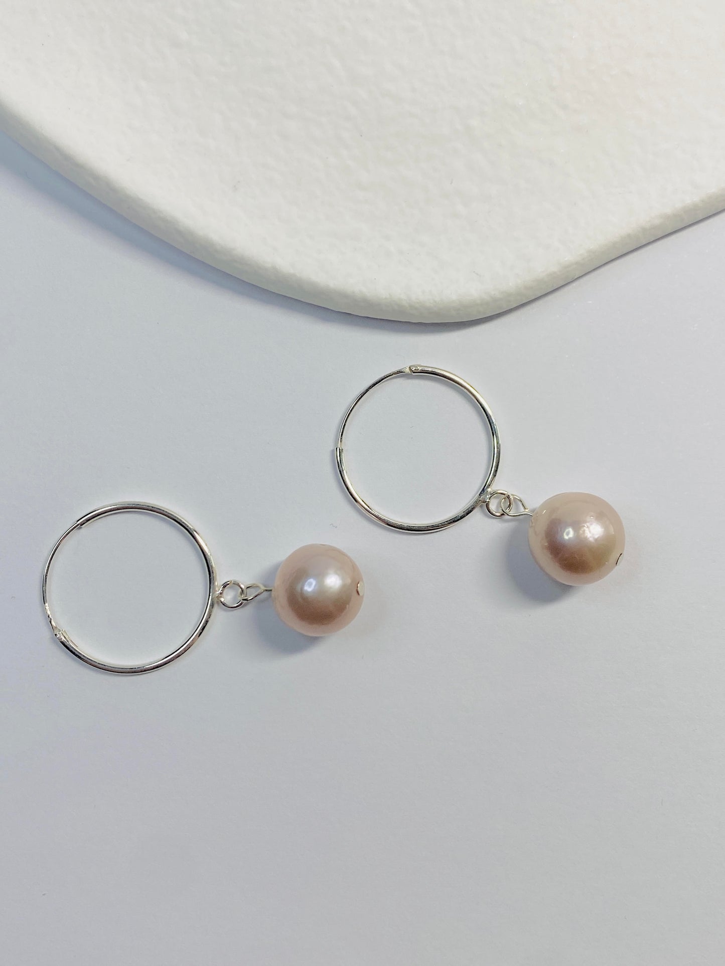 Baroque Round Shape Pearl Earrings - Pink