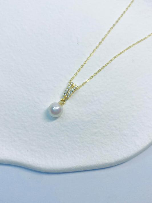 Round Pearl Necklace