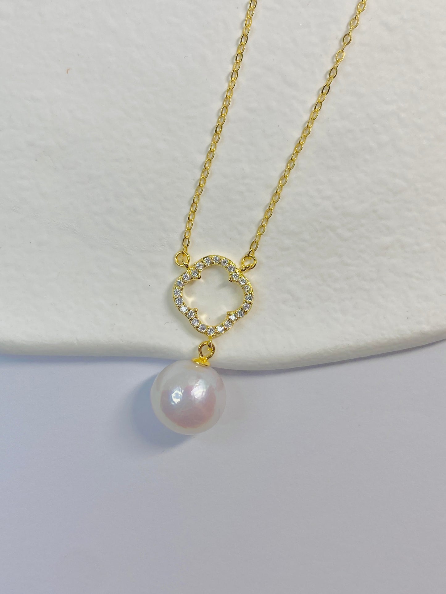 Big Round Pearl Necklace