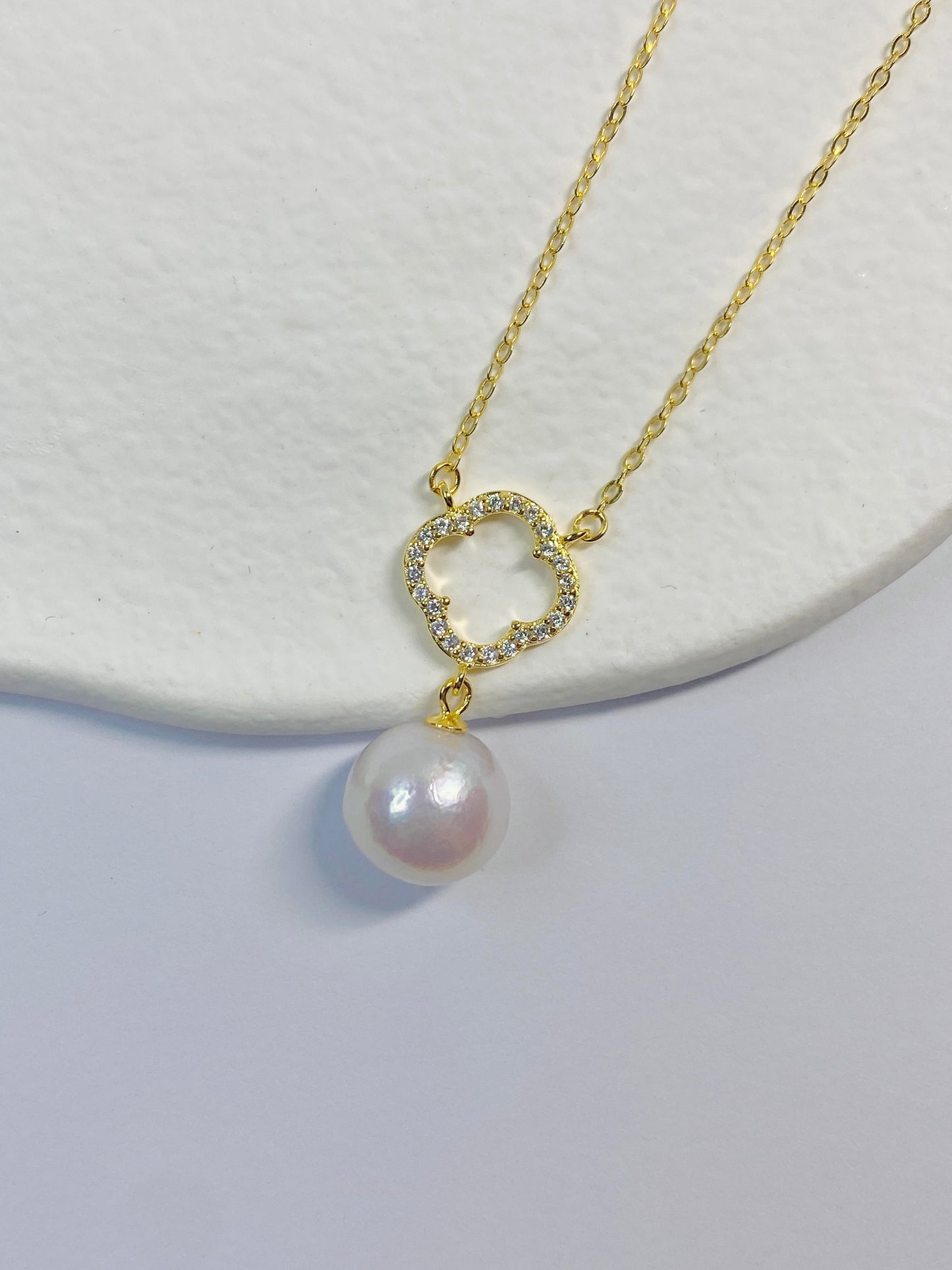 Big Round Pearl Necklace